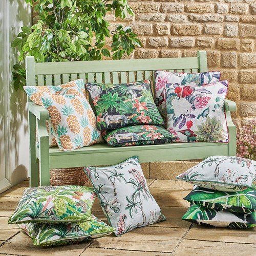 Water resistant garden - garden, scatter